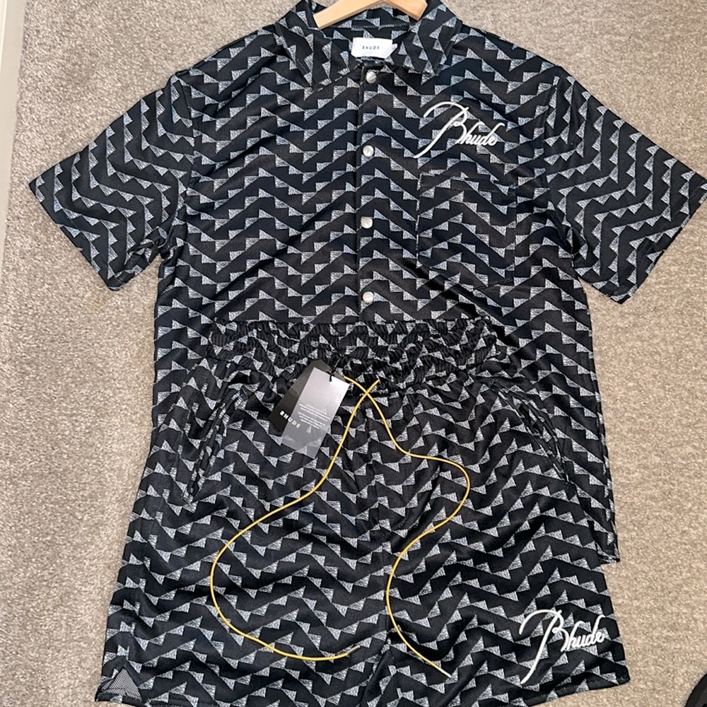 Rhude short set size Large